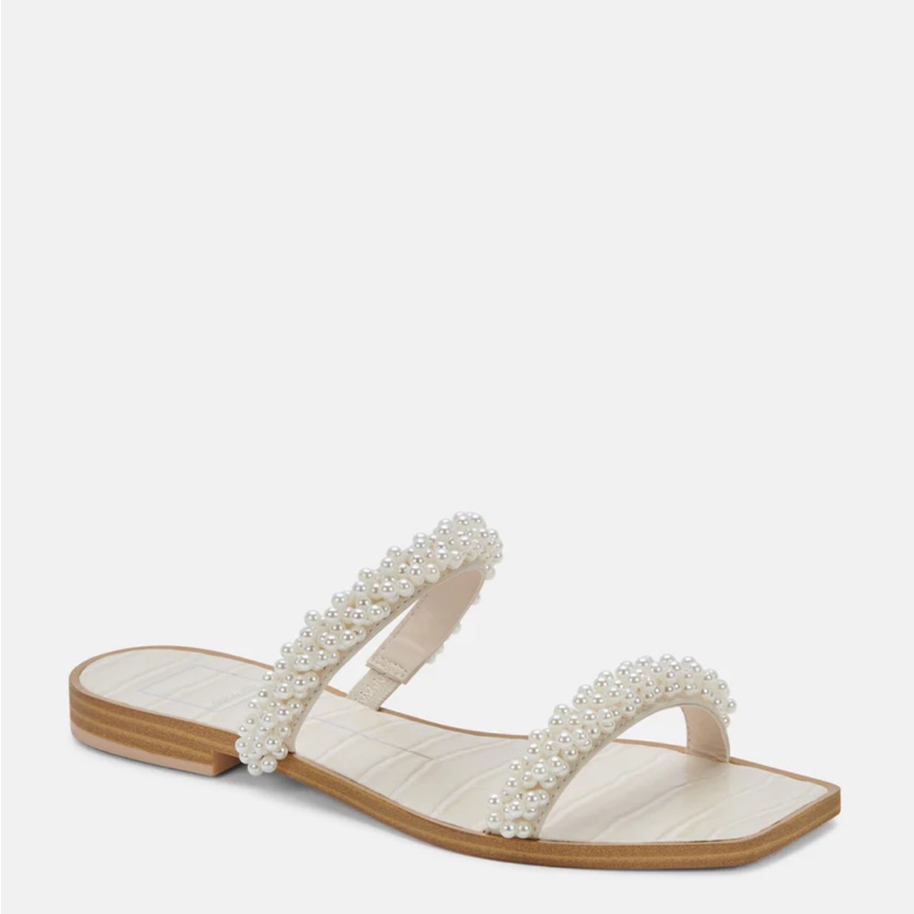 Dolce Vita Ivee Pearl sandals